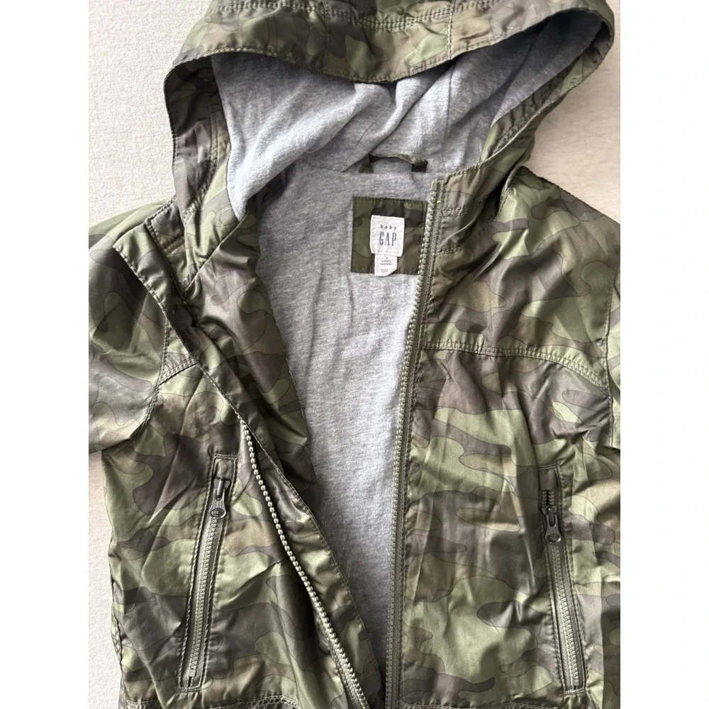 Gap Boy Toddler 3t Camo Insulated Windbreaker